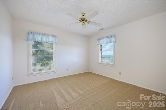 6350 Roscoe Road, Denton, NC 27239