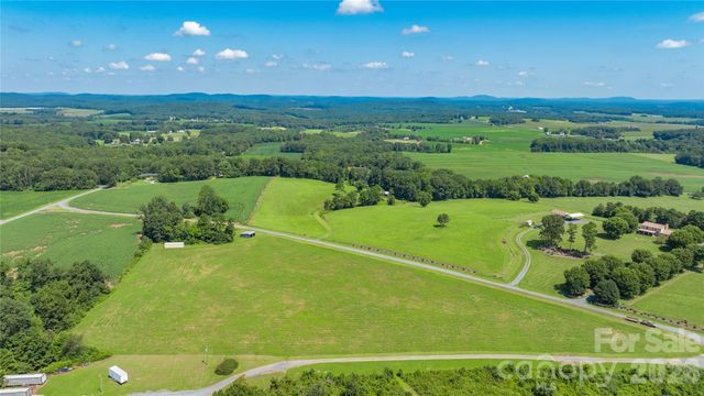 6350 Roscoe Road, Denton, NC 27239
