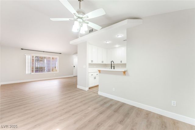 5401 Geneive Lane 101, Las Vegas, NV 89108