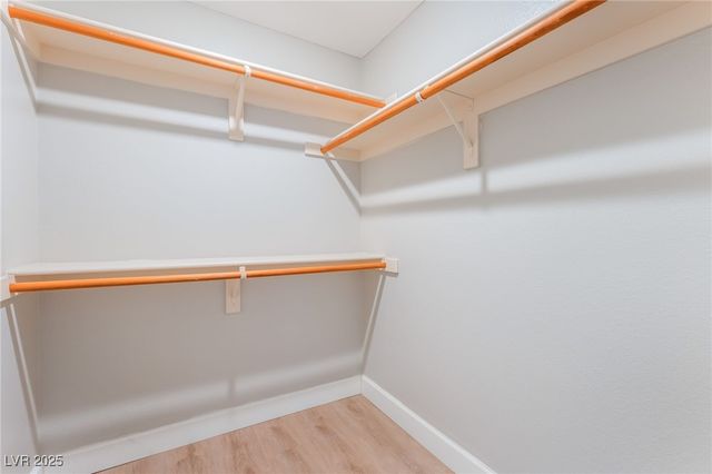 5401 Geneive Lane 101, Las Vegas, NV 89108