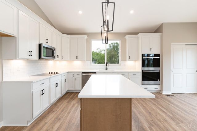 1131 Billingsley Drive, Batavia Twp, OH 45103