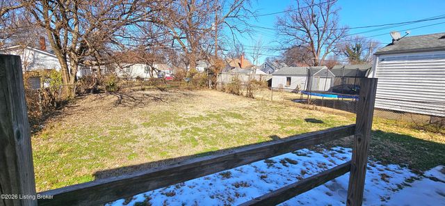 1767 Bernheim Ln, Louisville, KY 40210