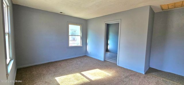 1767 Bernheim Ln, Louisville, KY 40210