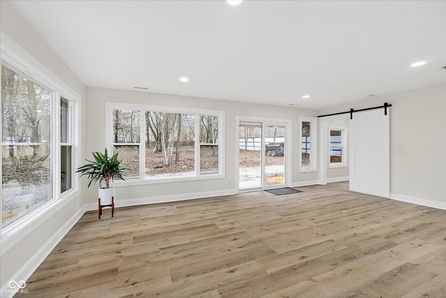 5086 State Road 46 E, Nashville, IN 47448