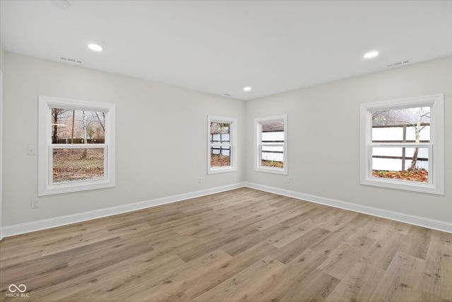 5086 State Road 46 E, Nashville, IN 47448