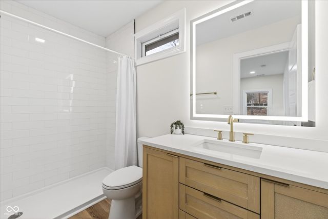 5086 State Road 46 E, Nashville, IN 47448