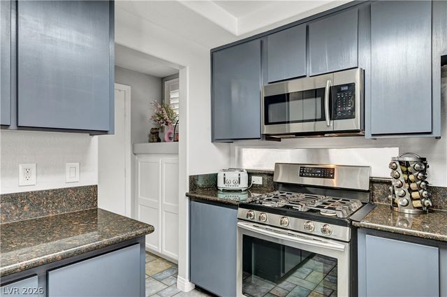 1737 Balsam Mist Avenue, Las Vegas, NV 89183