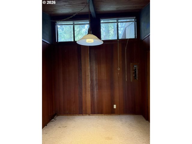 5721 MERCER CREEK Dr, Florence, OR 97439