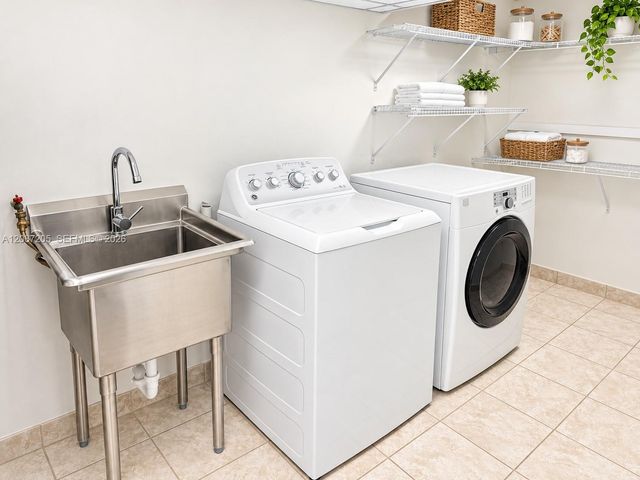 148 NW 8th Street 0, Boca Raton, FL 33432