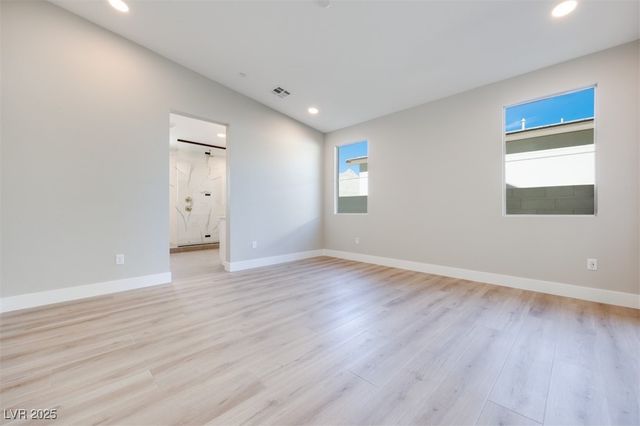 1030 Soaring Sage Avenue, Las Vegas, NV 89138