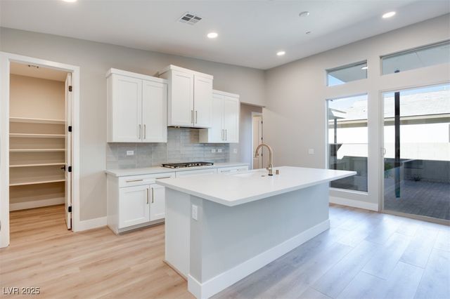 1030 Soaring Sage Avenue, Las Vegas, NV 89138