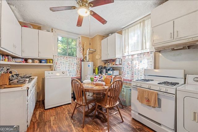 420 W 42Nd Street, Savannah, GA 31401