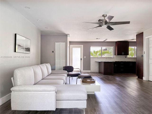 3390 SW 21st Street, Fort Lauderdale, FL 33312