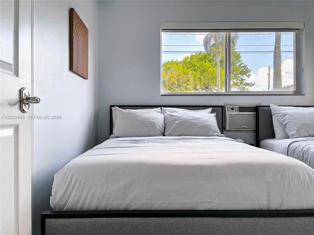 3390 SW 21st Street, Fort Lauderdale, FL 33312