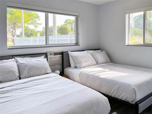 3390 SW 21st Street, Fort Lauderdale, FL 33312