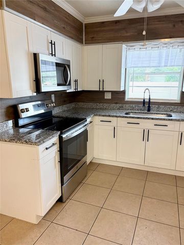 1708 E MAIN STREET, Lakeland, FL 33801