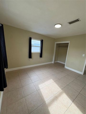 1708 E MAIN STREET, Lakeland, FL 33801