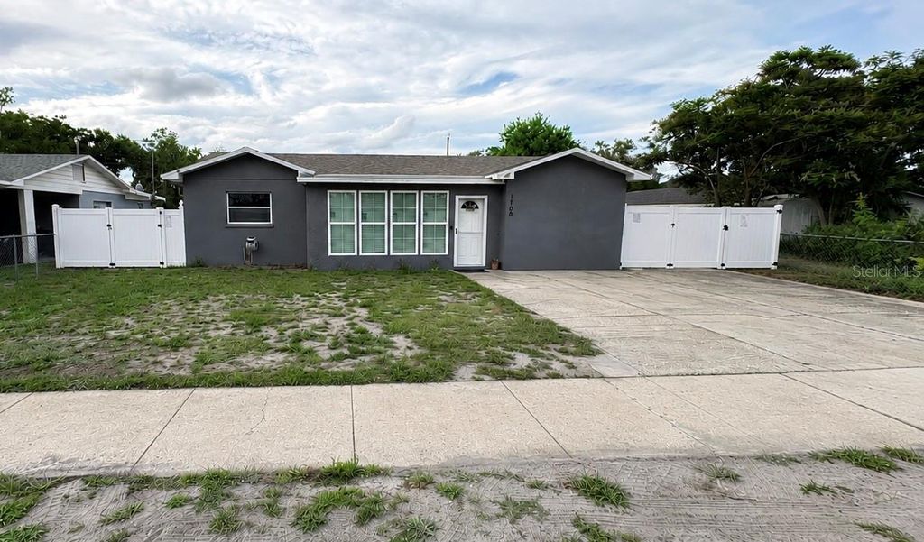 1708 E MAIN STREET, Lakeland, FL 33801