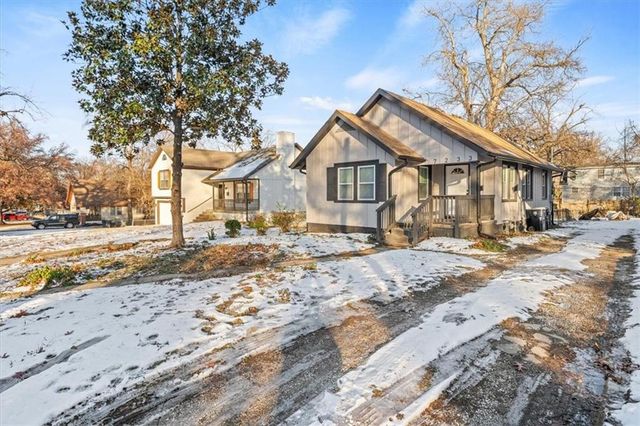 7233 Park Avenue, Kansas City, MO 64132