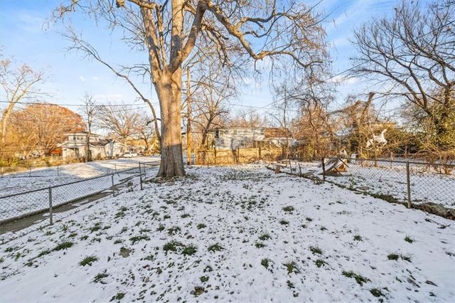 7233 Park Avenue, Kansas City, MO 64132