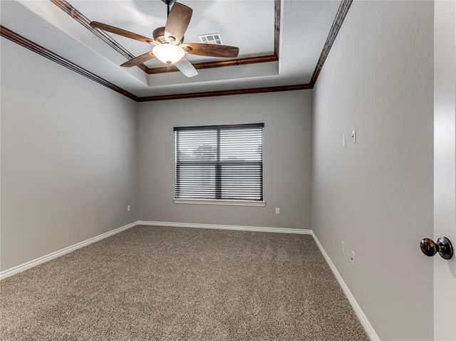 20647 Frontier Avenue, Harrah, OK 73045