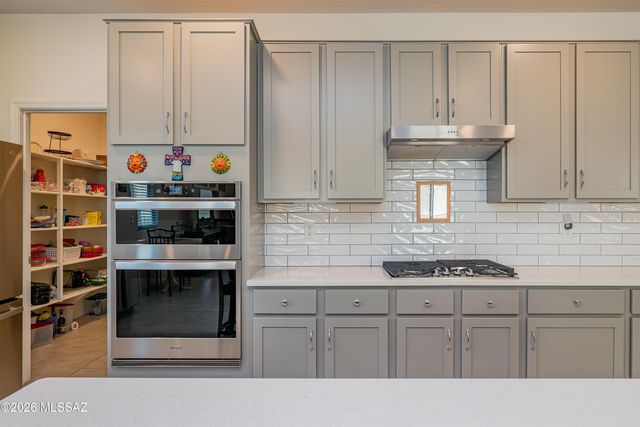 9467 N Sunstone Moon Place, Tucson, AZ 85742