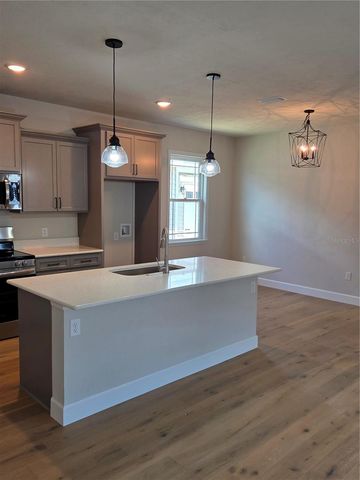 24350 SW 18TH LANE, Newberry, FL 32669
