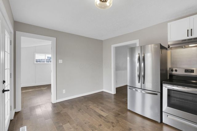 2874 Brookpark Circle W, Grove City, OH 43123