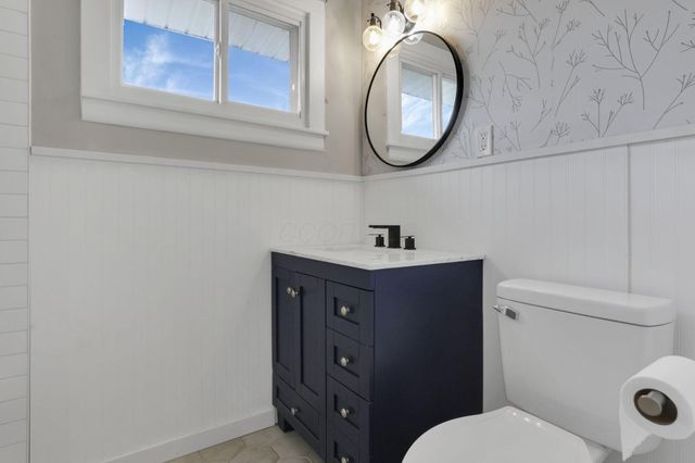 2874 Brookpark Circle W, Grove City, OH 43123