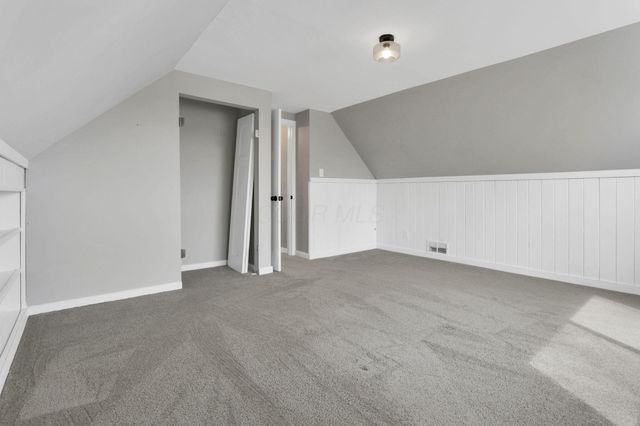 2874 Brookpark Circle W, Grove City, OH 43123