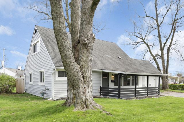 2874 Brookpark Circle W, Grove City, OH 43123