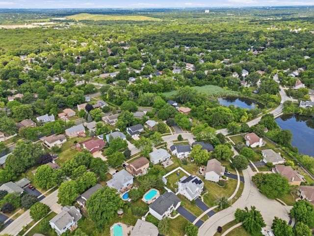 567 Warbler Drive, Bolingbrook, IL 60440