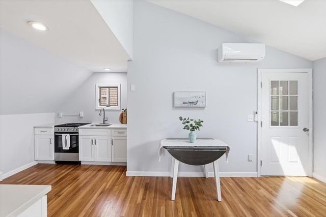 10 Old Colony Way, Yarmouth, MA 02664