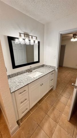 623 Mcqueary Street, Arlington, TX 76012