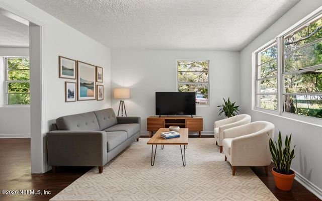 9162 6TH Avenue, Jacksonville, FL 32208