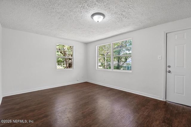 9162 6TH Avenue, Jacksonville, FL 32208