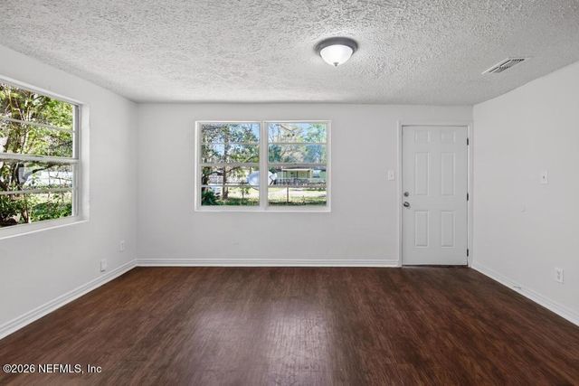 9162 6TH Avenue, Jacksonville, FL 32208