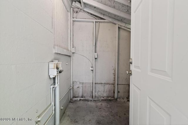 9162 6TH Avenue, Jacksonville, FL 32208