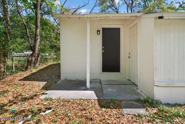 9162 6TH Avenue, Jacksonville, FL 32208