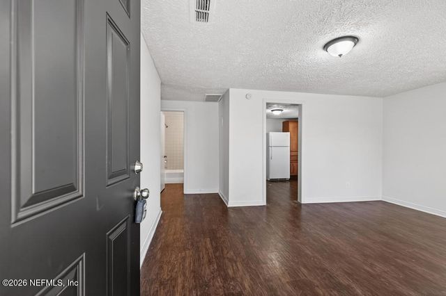 9162 6TH Avenue, Jacksonville, FL 32208