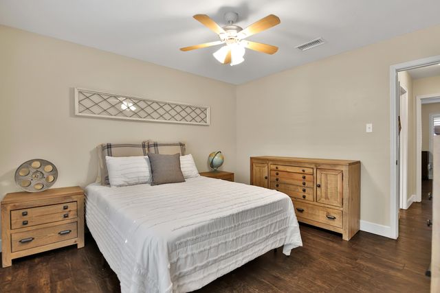 17 Comanche Lane, Ransom Canyon, TX 79366