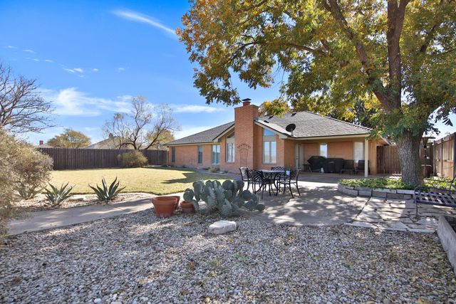 17 Comanche Lane, Ransom Canyon, TX 79366