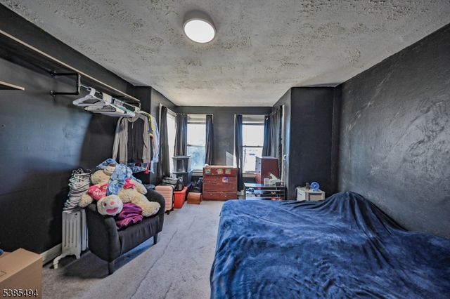 63 Harris St, Phillipsburg Town, NJ 08865