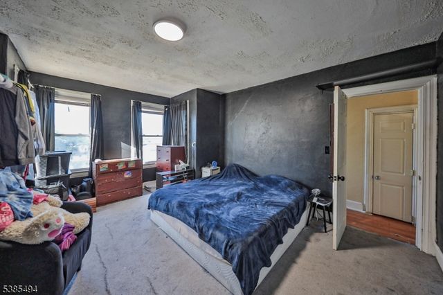 63 Harris St, Phillipsburg Town, NJ 08865