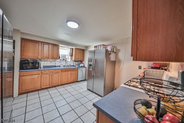 63 Harris St, Phillipsburg Town, NJ 08865