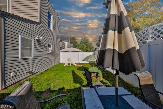 63 Harris St, Phillipsburg Town, NJ 08865