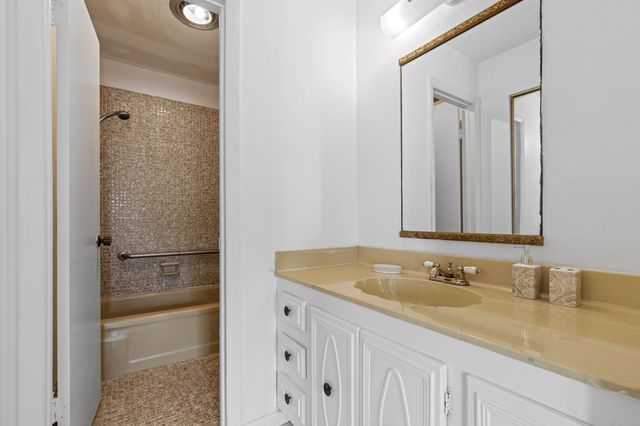 315 Cape Cod Circle B, Lake Worth, FL 33467