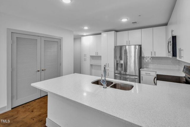 1300 St Marys Street 402, Raleigh, NC 27605