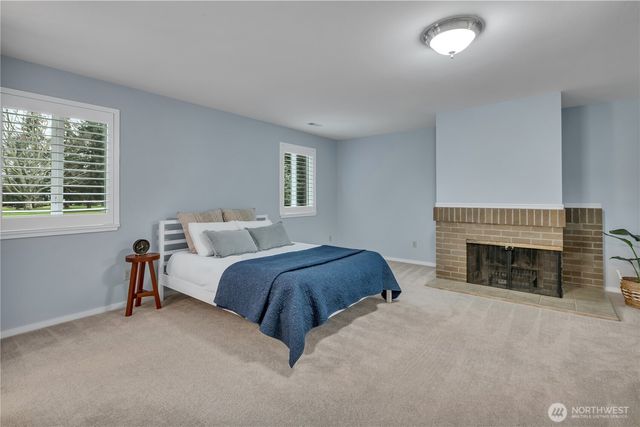 31643 37th Avenue SW, Federal Way, WA 98023