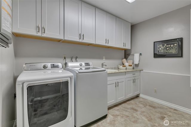 31643 37th Avenue SW, Federal Way, WA 98023